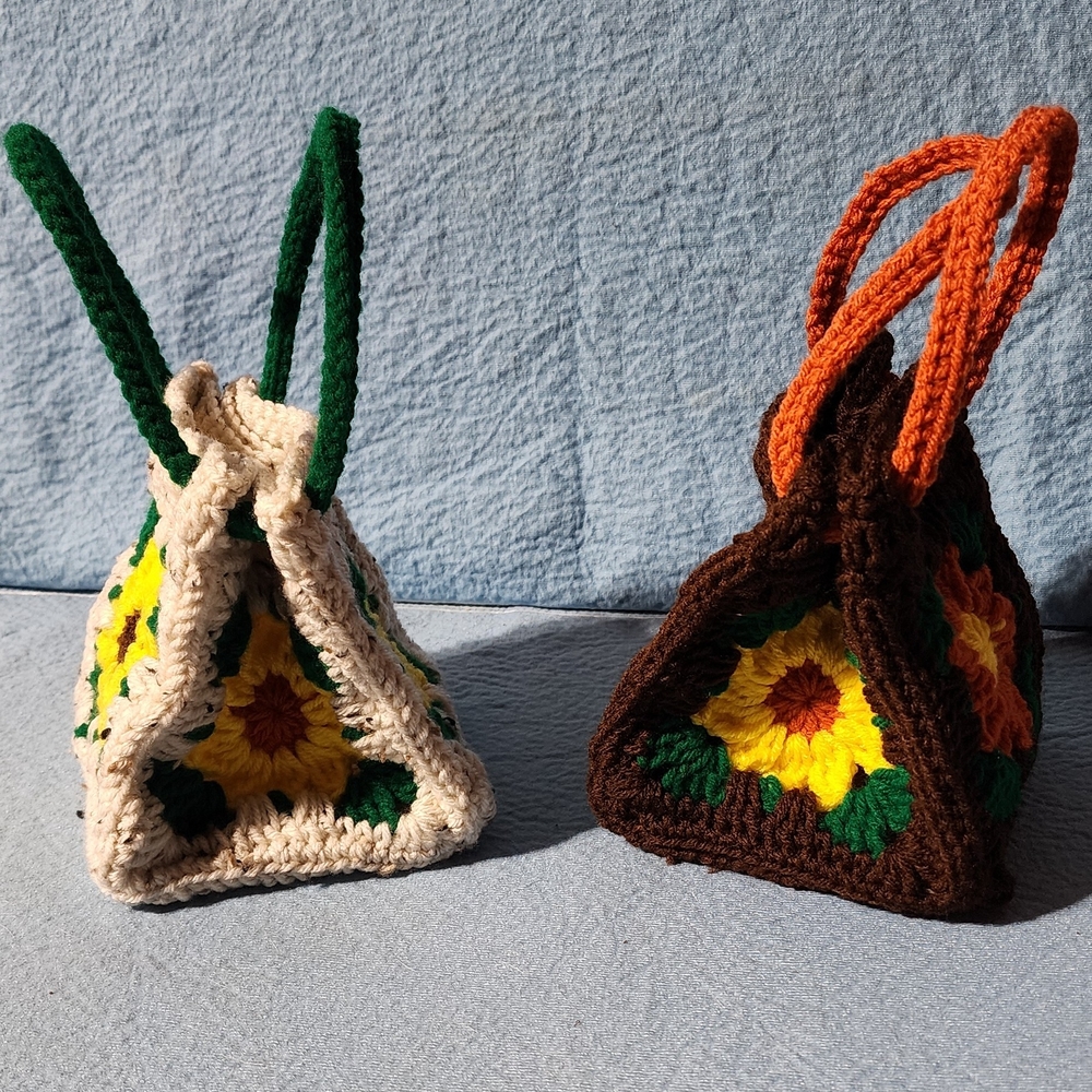 Handcrafted Crochet TBag - Picture 3 of 6